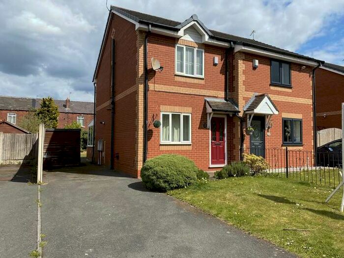 2 Bedroom Semi Detached House To Rent In Oakthorn Grove, Haydock, WA11