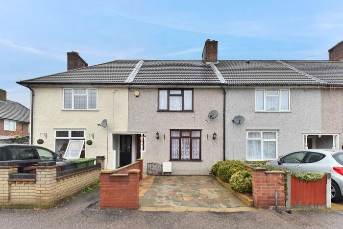 2 Bedroom Terraced House To Rent In Highgrove Road, Dagenham, RM8