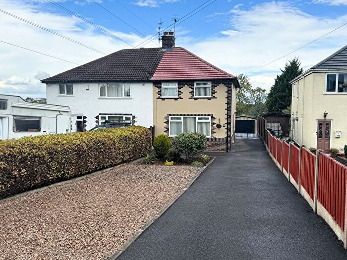 3 Bedroom Semi-Detached House For Sale In Birkinstyle Lane, Shirland, DE55