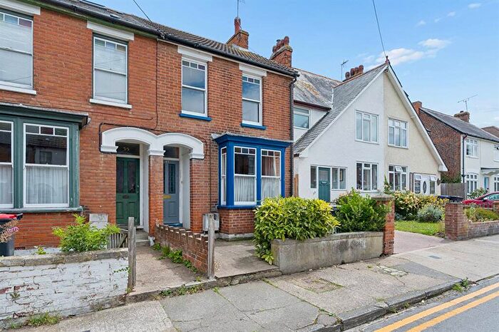 1 Bedroom Apartment For Sale In Clare Road, Tankerton, Whitstable, CT5