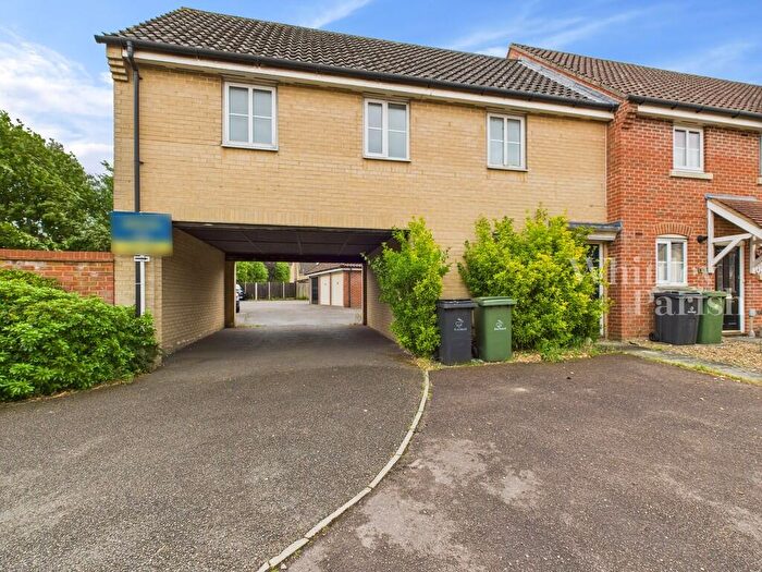 2 Bedroom Maisonette To Rent In Kishorn Way, Attleborough, NR17