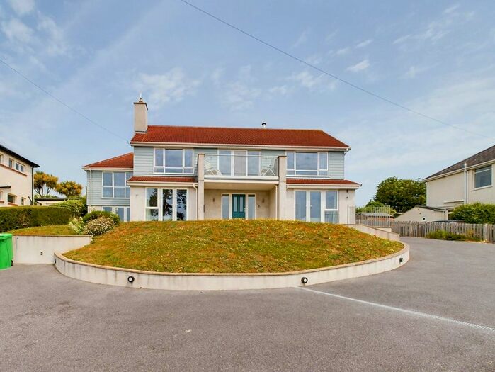 4 Bedroom Detached House For Sale In Embankment Road, Kingsbridge, TQ7