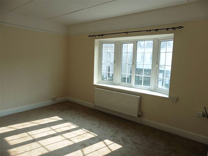 1 Bedroom Flat To Rent In Broomfield Road, Chelmsford, Essex, CM1
