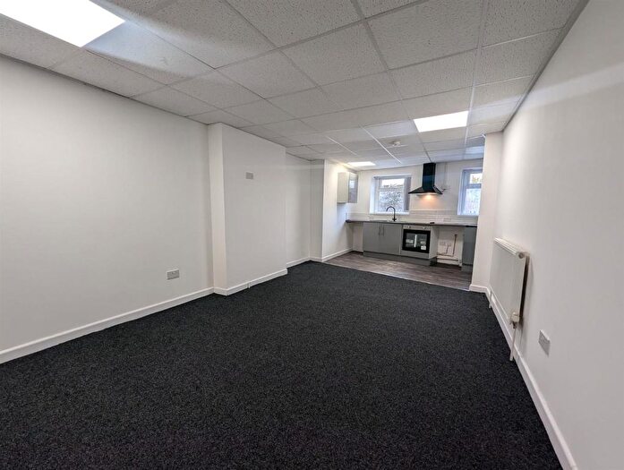 1 Bedroom Property To Rent In High Street, Brownhills, Walsall, WS8