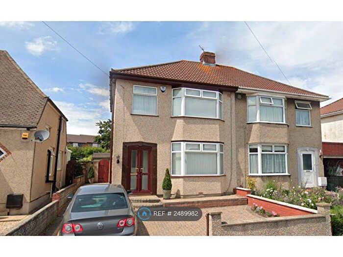 6 Bedroom Semi-Detached House To Rent In Mackie Avenue, Filton, Bristol, BS34