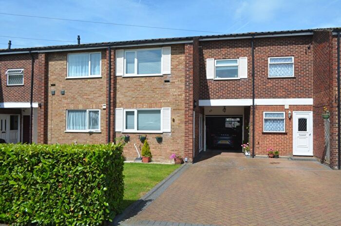 3 Bedroom Terraced House For Sale In Hithermoor Road, Stanwell Moor, TW19