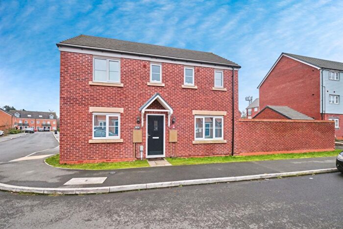 3 Bedroom Detached House For Sale In Aldridge Square, Perry Barr, Birmingham, B42