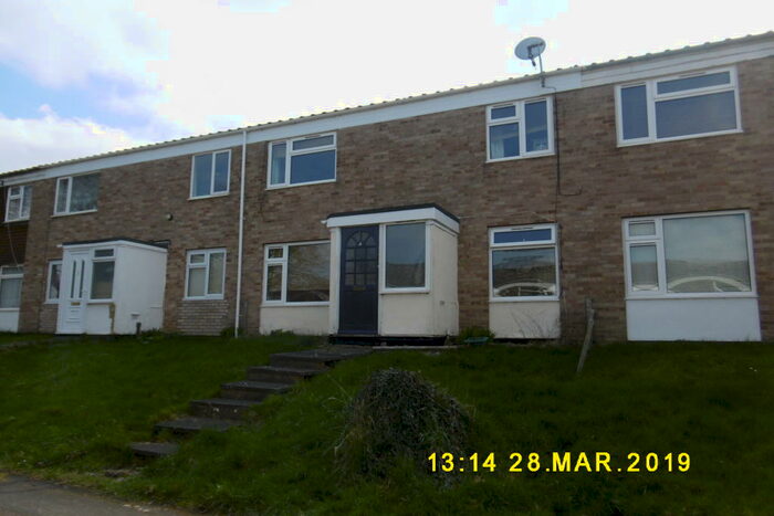 3 Bedroom House To Rent In Beatty Close, Daventry, NN11