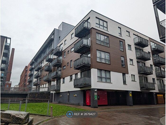 1 Bedroom Flat To Rent In Advent House, Manchester, M4