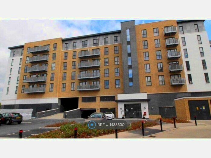 2 Bedroom Flat To Rent In Hackney House, Belvedere, DA17