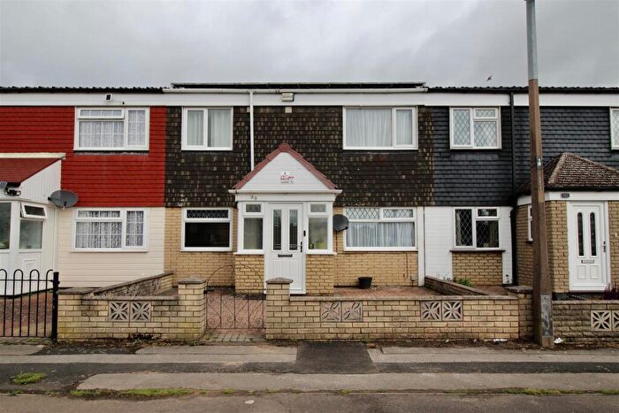 3 Bedroom Terraced House For Sale In Maytree Close, Chelmsley Wood, Birmingham, B37