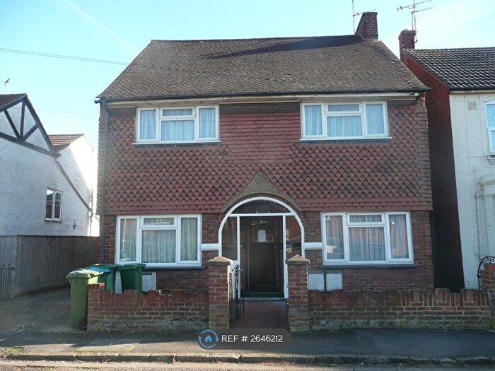 1 Bedroom Flat To Rent In Victoria Street, Aylesbury, HP20
