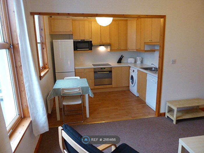 2 Bedroom Flat To Rent In (Off King Street), Aberdeen, AB24