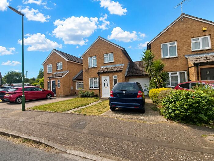 3 Bedroom House For Sale In Carvel Way, Littlehampton, BN17