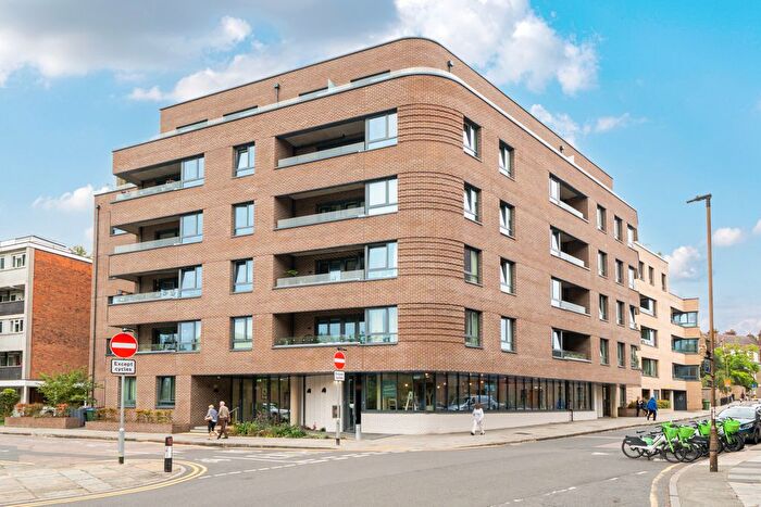 2 Bedroom Flat For Sale In Burney Street, Greenwich, SE10
