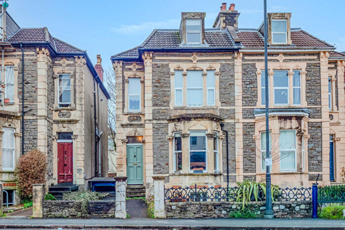 1 Bedroom Flat For Sale In Hampton Road, Redland, BS6