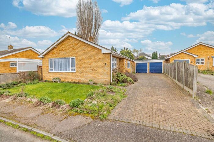 3 Bedroom Bungalow For Sale In Hassall Reach, Canterbury, Kent, CT1