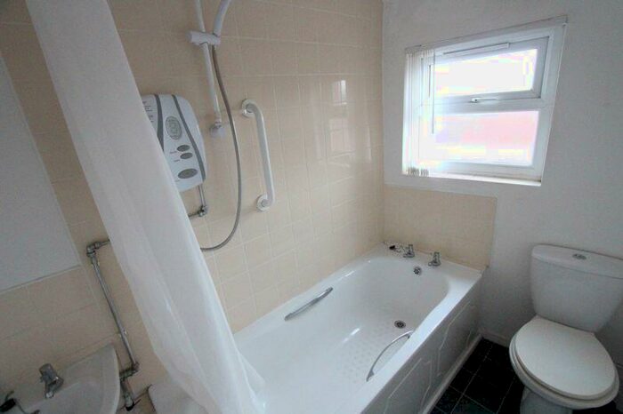 1 Bedroom Flat To Rent In Wordsworth Street, Bootle, L20