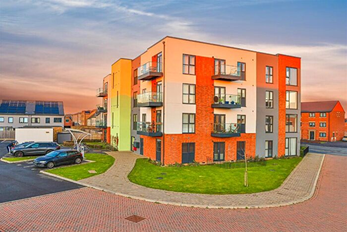 2 Bedroom Apartment For Sale In The Avenue, Weldon, Northamptonshire, NN17