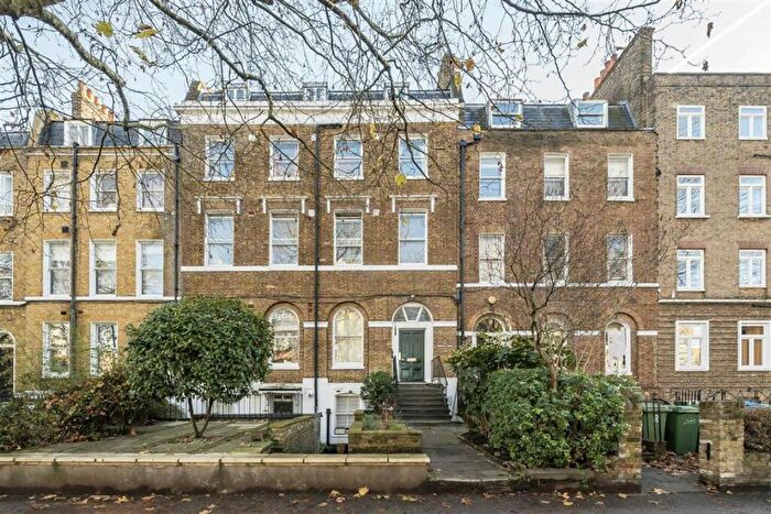 2 Bedroom Flat For Sale In Kennington Park Road, Kennington, SE11