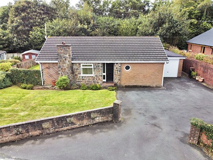 2 Bedroom Bungalow For Sale In Gorn Road, Llanidloes, Powys, SY18