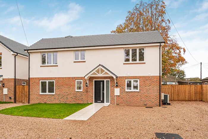 4 Bedroom Detached House For Sale In Church Road, Addlestone, Surrey, KT15