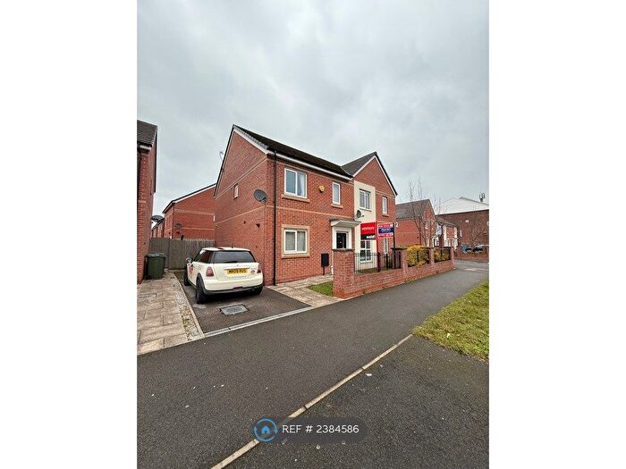 3 Bedroom Semi-Detached House To Rent In St. Domingo Vale, Liverpool, L5