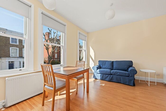 1 Bedroom Flat To Rent In Chester Road, Archway, Highgate, London, N19