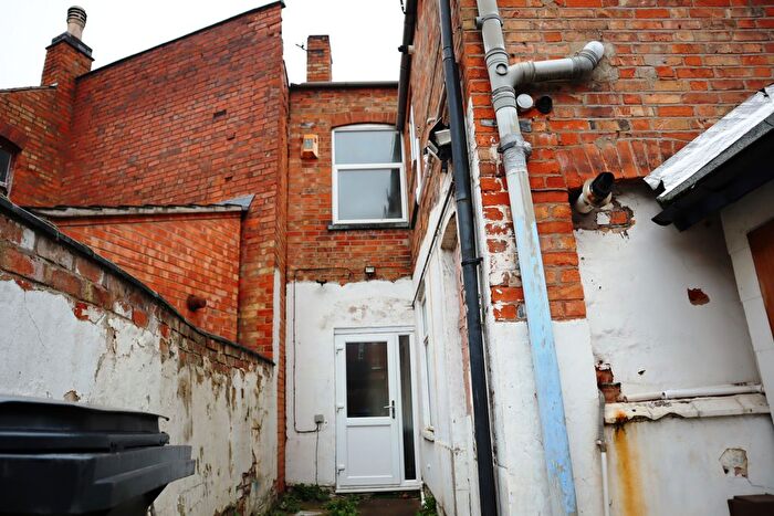 3 Bedroom Terraced House To Rent In Upperton Road, Leicester, LE3