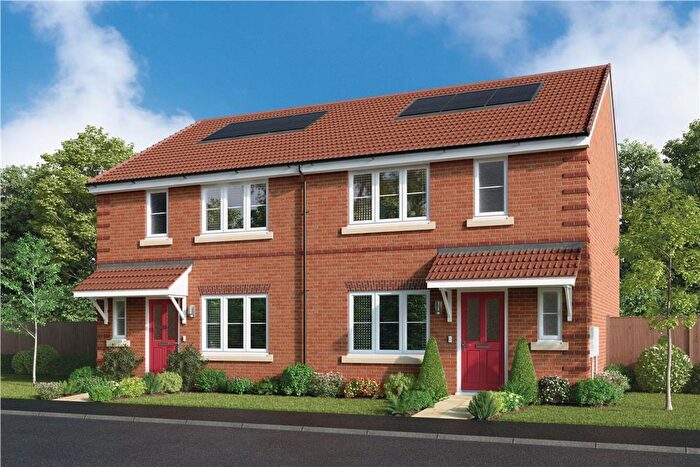 3 Bedroom Semi-Detached House For Sale In North Road, Stevenage, SG1