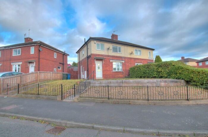 3 Bedroom Semi-Detached House To Rent In Northway, Throckley, Newcastle Upon Tyne NE15