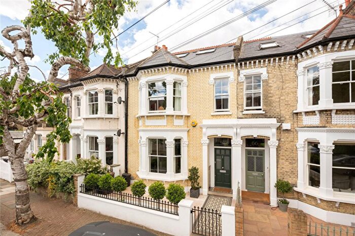 5 Bedroom Detached House For Sale In Rowfant Road, SW17