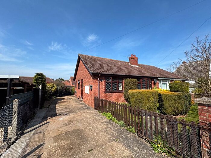 2 Bedroom Semi-Detached Bungalow For Sale In Pump Lane, Saltfleet, Louth, LN11