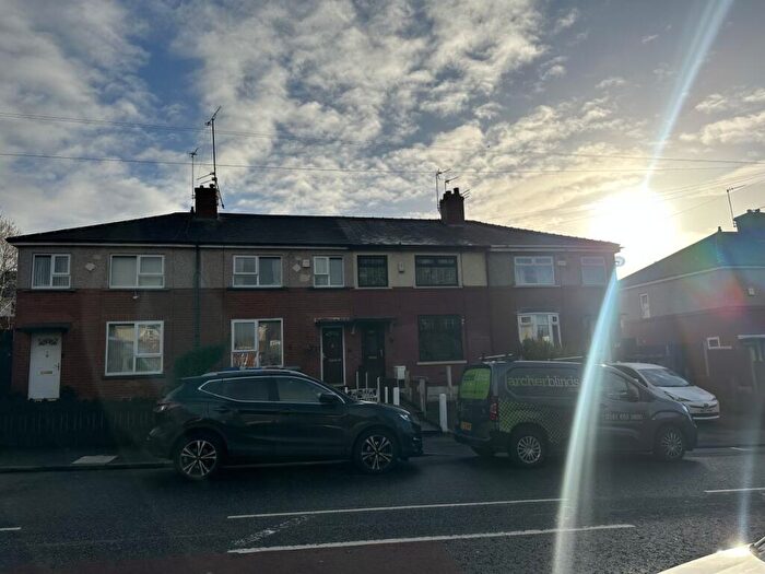 3 Bedroom Terraced House To Rent In Green Lane, Middleton, M24