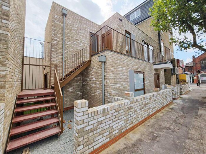 1 Bedroom Apartment To Rent In High Street North, Manor Park, Newham, London, E12
