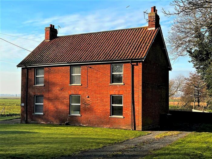 3 Bedroom Property To Rent In The Hill, Limpenhoe, Norwich, NR13