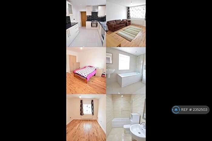 3 Bedroom Detached House To Rent In Park Street, Slough, SL1