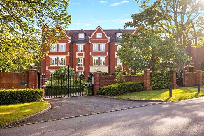 2 Bedroom Flat To Rent In Rosemary Gate, Esher Park Avenue, Esher, Surrey, KT10