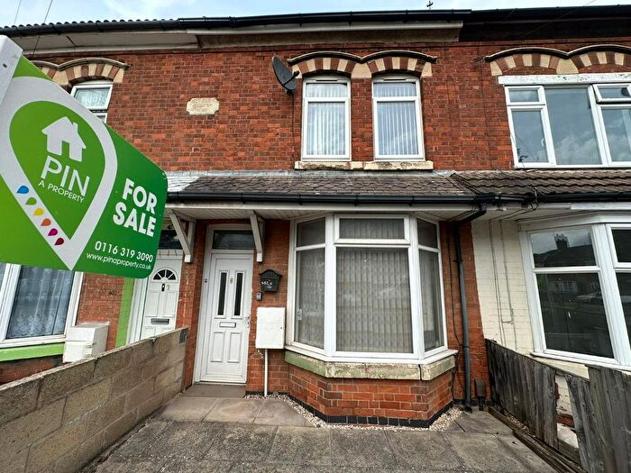 2 Bedroom Terraced House For Sale In Gipsy Lane, Leicester, LE4