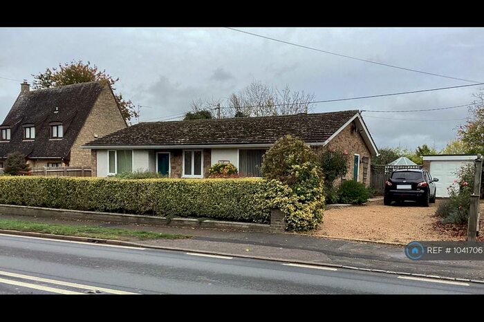 2 Bedroom Bungalow To Rent In Toftwood, Grafton Regis, Towcester, NN12