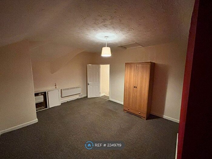 Studio To Rent In Picton Crescent, Wavertree, Liverpool, L15