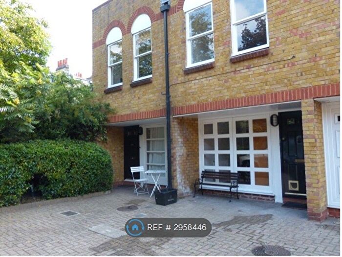 2 Bedroom Terraced House To Rent In Eagle Mews, London, N1