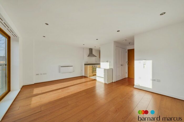 Studio To Rent In Plough Lane, London, SW19