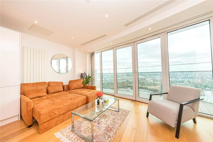 1 Bedroom Apartment For Sale In Arena Tower, Crossharbour Plaza, London, E14