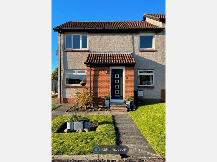 2 Bedroom Flat To Rent In Morlich Court, Dalgety Bay, Dunfermline KY11