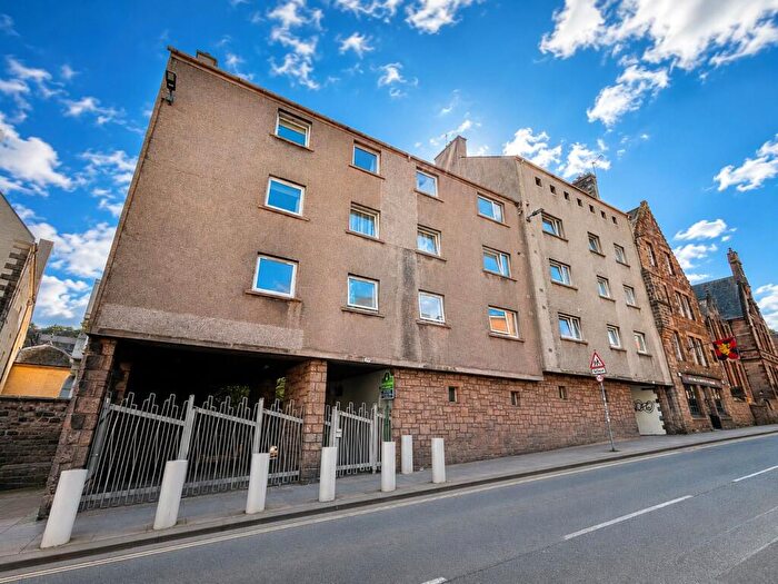1 Bedroom Flat For Sale In Canongate, Edinburgh, Midlothian, EH8