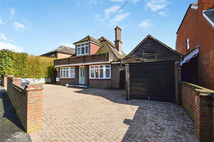 5 Bedroom Detached House To Rent In Sandy Lane, Woking, Surrey, GU22