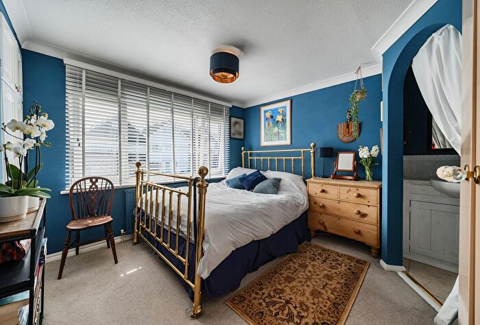 4 Bedroom Semi-Detached House For Sale In Westwood Road, Tunbridge Wells, Kent, TN4