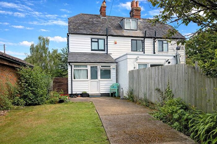 2 Bedroom End Terrace House To Rent In Mill Road, Canterbury, CT2