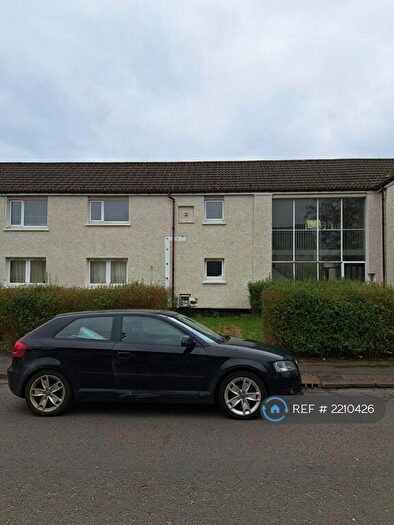 2 Bedroom Flat To Rent In Dick Terrace, Irvine, KA12